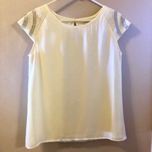 FRANCESCA’S Cream Top